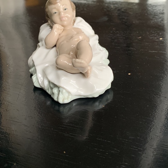 Lladro Nativity Scene Baby Jesus Figurine Retired Handmade Spain Nao Daisa 312 - Picture 5 of 7